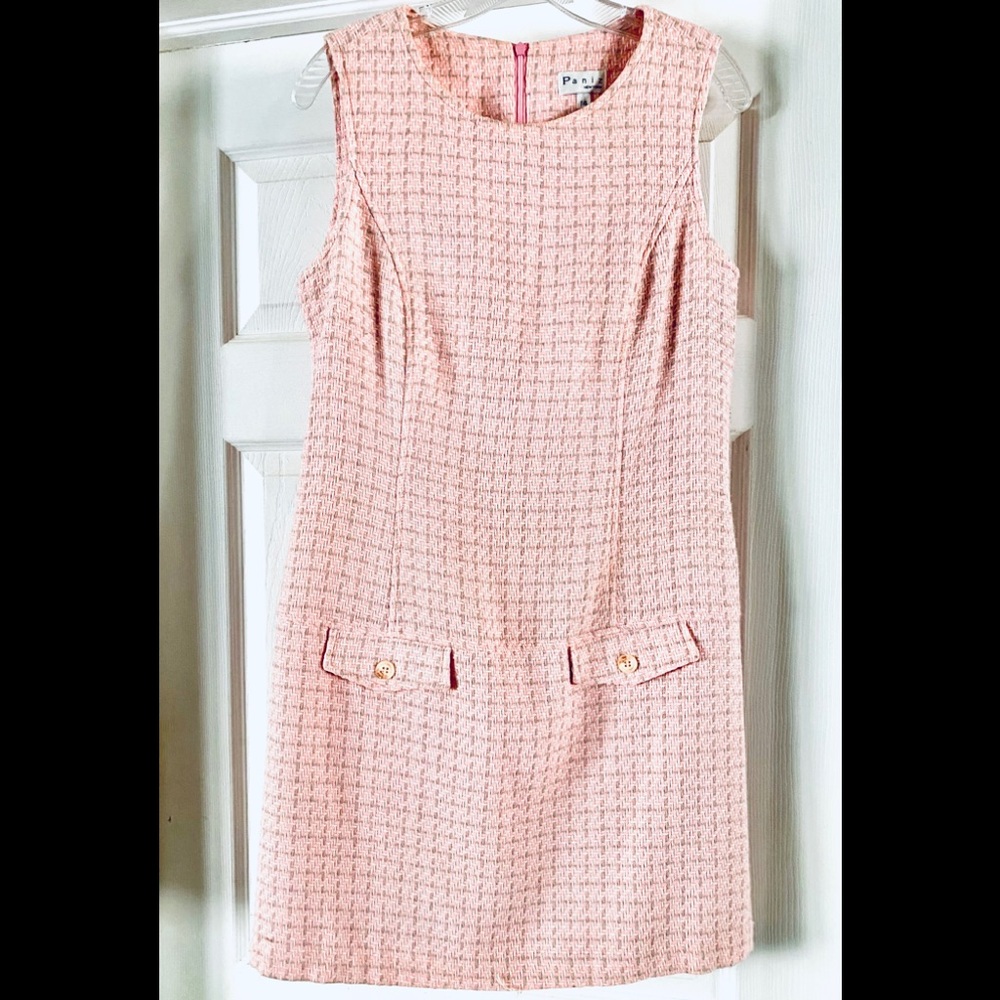 SLEEVELESS DRESS